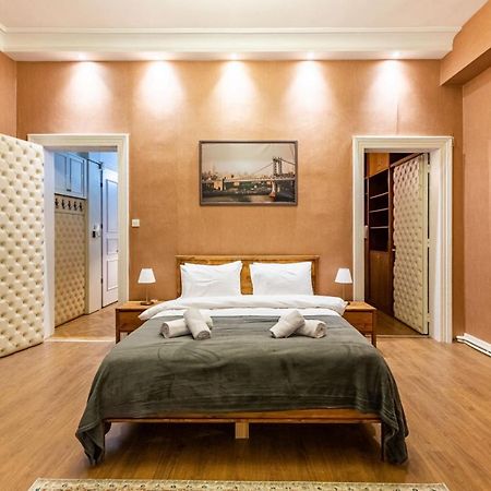 Historical Flat With A Lovely Sea View In Beyoglu Istanbul Luaran gambar
