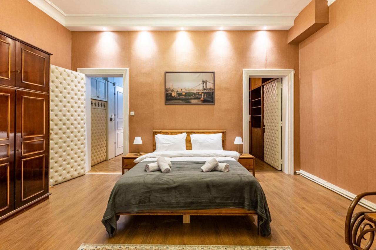 Historical Flat With A Lovely Sea View In Beyoglu Istanbul Luaran gambar