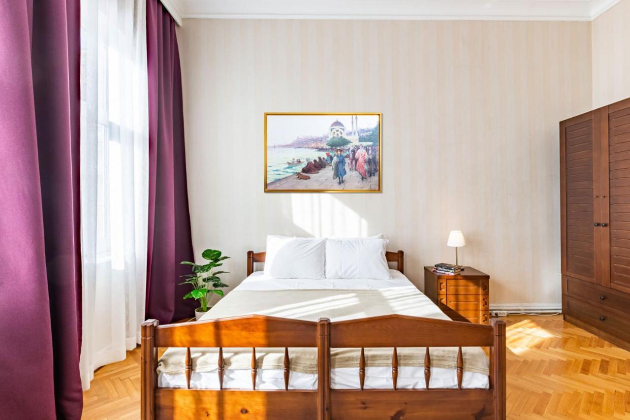 Historical Flat With A Lovely Sea View In Beyoglu Istanbul Luaran gambar