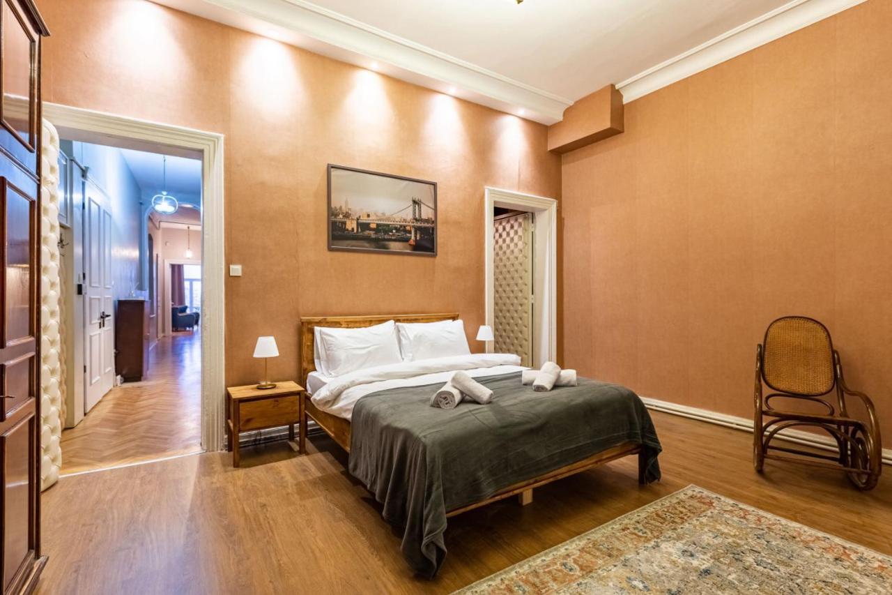 Historical Flat With A Lovely Sea View In Beyoglu Istanbul Luaran gambar